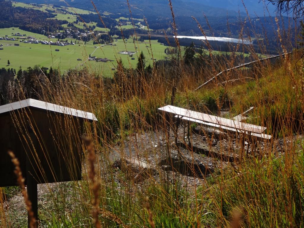 Unterstand & Panoramatafel am Krepelschrofen